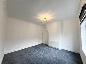 Photo 1- click for photo gallery